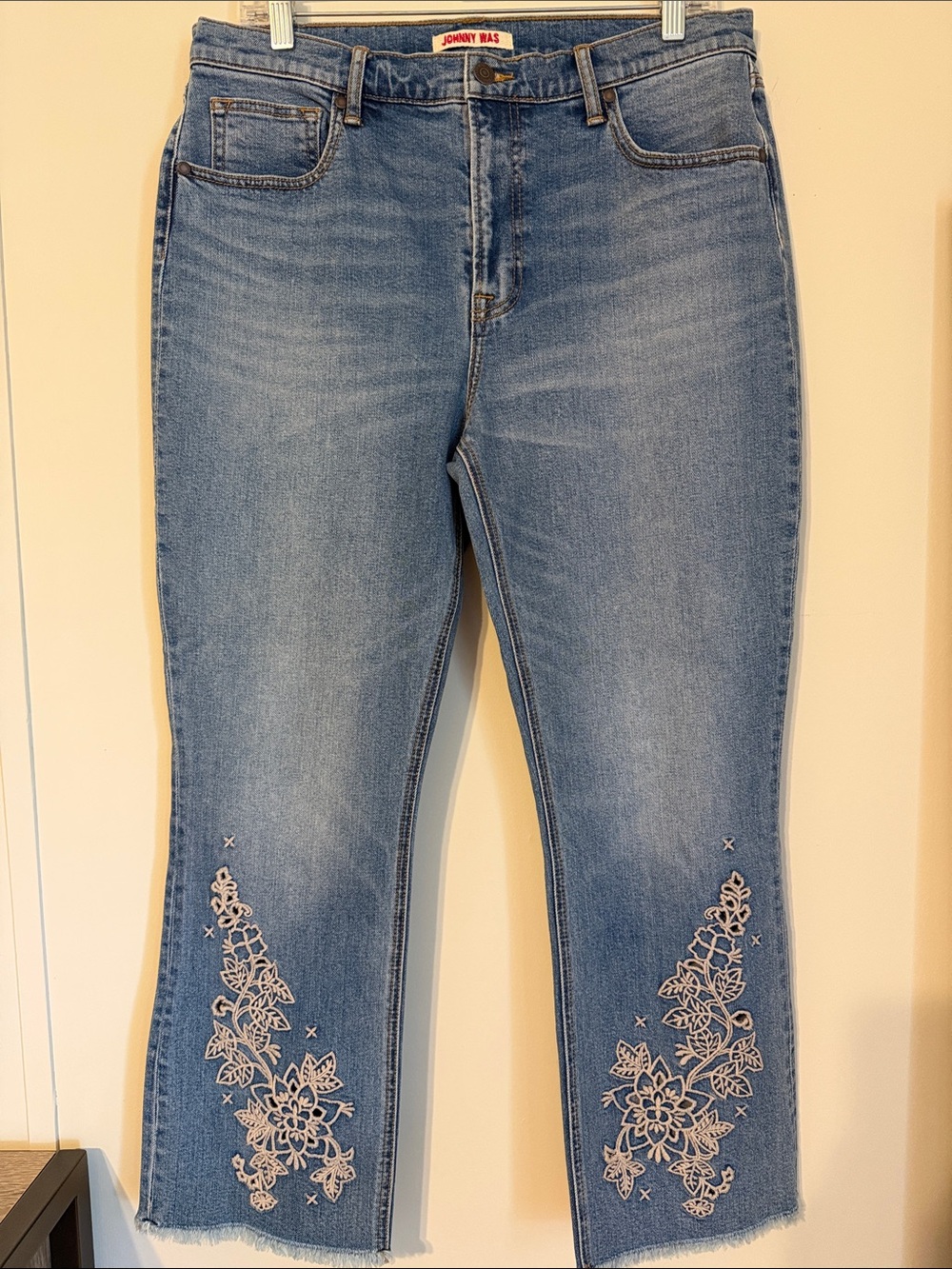 Johnny Was Blue Cropped Jeans with Floral Embroidery